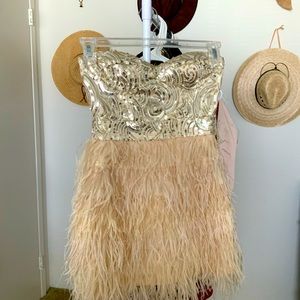 BEBE FORMAL SEQUENCE GOLD PARTY DRESS